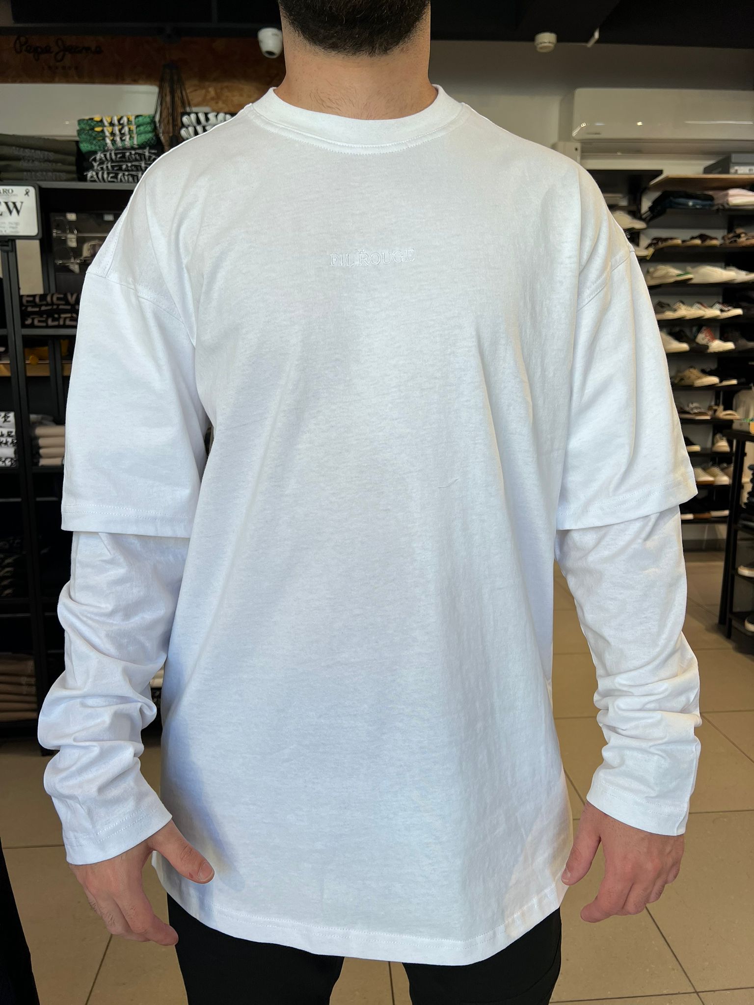 פיל רוג' - חולצה טי 01 TWOSLEEVE T-SHIRT  בצבע לבן